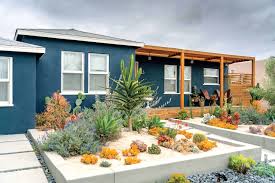 Whether you are upgrading your home to sell or just want to beautify the front for yourself, curb appeal matters and is not hard to improve. 17 Landscaping And Design Ideas For Added Curb Appeal Sunset Magazine