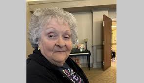 Melba Wells's Instagram, Twitter & Facebook