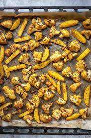 There is no definitive composition of spices that makes up ras el hanout. Moroccan Spiced Cauliflower And Potatoes With Herb Yogurt Sauce