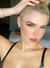 Floyd Mayweather girlfriend Anna Monroe's rare Instagram post, boxing news  2021