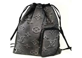 Ending jul 27 at 8:35pm pdt 3d 21h. Virgil S Louis Vuitton 2054 Collection Explores The Future Of Fashion Stockx News
