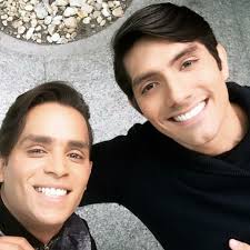 Michael C. Roa R. .•.