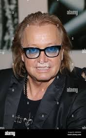 Robert Geiss's Instagram, Twitter & Facebook