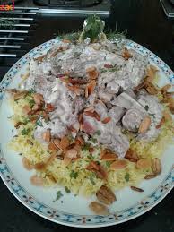 ما شاء الله إبداع بكل معنى الكلمة الصورة تكفي صراحتاً أنا جربت أكل المنسف الاردني منسف النشاما حلوووو. Ù…Ù†Ø³Ù Ø§Ù„ÙŠÙˆÙ… Ø§Ù„Ø¬Ù…ÙŠØ¯ Ø§Ù„ÙƒØ±ÙƒÙŠ ÙˆØ§Ù„Ø´Ù†ÙŠÙ†Ø© ÙˆØ§Ù„Ù†Ø¹Ø§Ø¬ ÙˆÙ„Ø§Ø§Ø§Ø§ Ø£Ø·ÙŠØ¨ Ø²Ø§ÙƒÙŠ