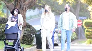 Sophie turner and joe jonas were glimpsed spending some quality time with their baby daughter willa this weekend. Joe Jonas Takes His Newborn Daughter Willa Out For A Walk In Her Stroller Daily Mail Online