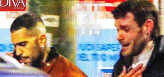 Secondo i ben informati, fra i due la relazione sarebbe durata diverso tempo. Litigio Tra Mahmod E Il Fidanzato Lui Scoppia A Piangere