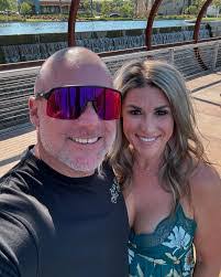 Shane Chastain's Instagram, Twitter & Facebook