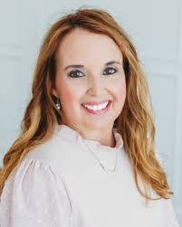 Penny Britton's Instagram, Twitter & Facebook