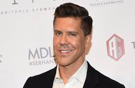 Fredrik Eklund Net Worth