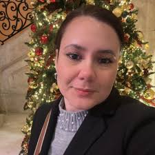 Sim, existe o portal da felicidade e podemos provar! Vai dizer que quando  essas portas se abrem você não fica feliz e quer sair correndo? ✈️ Saudade  de viajar, né? 😍 #GRUAirport #