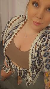 I need an old fashion Girl Name...hdhsgefehehe