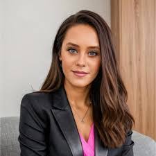 Kathy Minard's Instagram, Twitter & Facebook