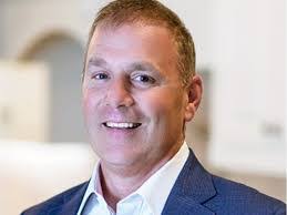 Chris Recker's Instagram, Twitter & Facebook