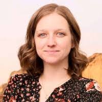 Jocelyn Pease's Instagram, Twitter & Facebook