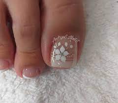 Las sugerencias y pasos de este manual acerca de como pintar las uñas te serán de mucha utilidad cuando necesites arreglar tus manos o tus pies del modo que más te agrade para impactar. Andryus Nail S Estudio En Instagram Esmaltado Tradicional Cursos Disponibles Online D Unas De Gel Para Pies Unas Manos Y Pies Disenos De Unas Pies