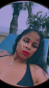 Trina (@rican_babe38)