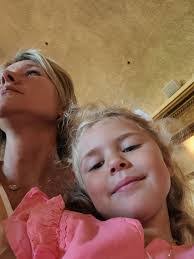 Ginger Duncan's Instagram, Twitter & Facebook