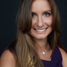 Nicole Jasmin's Instagram, Twitter & Facebook