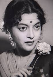 Shobhna Samarth, one of the leading actresses of Marathi and Hindi cinema,  is seen with her daughter Nutan who is regarded as one of the finest  actresses of Hindi cinema,