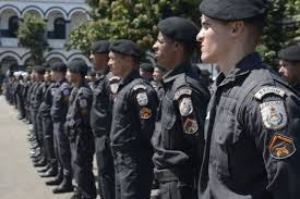 Morador do bairro bracuhy, em angra dos reis, ele desapareceu no dia 06 de setembro de 2020, após sair da casa de uma amiga no bairro informações sobre o desaparecido, entre em contato com o disque denúncia, através do telefone 0300 253 1177 ou pelo aplicativo disque denúncia rj. Zsj7vofvweiosm