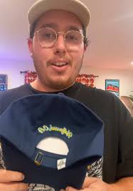 Conoce el Club Select de Landry's y su Hat Gratis