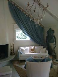 Dachfenster Gardinen Ideen Und Losungen Fur Ihre Eigene Inspiration Archzine Net Dachboden Wohnzimmer Gardinen Fur Dachfenster Dachboden Renovierung