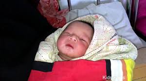First Honey Eating Cute Areez Eating Honey First Time Cute Baby Boy Cute Babies Cute Kids