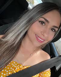 unmatched🌼 . . . . . #me #post #october #monday #car #selfie #yellow  #flowers #unmatched #happy #smile #beautiful #lovemyself #life #happiness  #instagram #pictures #instagood #photos #feedfeed #love #nofilter  #perfectday #instalike #onlygoodvibes ...