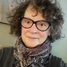 Lisa: "In case anyone is wondering if…"