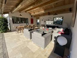 Location Ile De Re Grande Maison Familiale Proche Plage Et Marche En 2020 Maison Location Ile De Re Maison Familiale