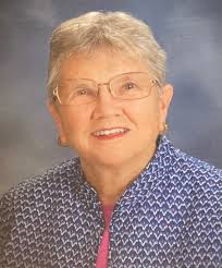 Kay Lovett's Instagram, Twitter & Facebook