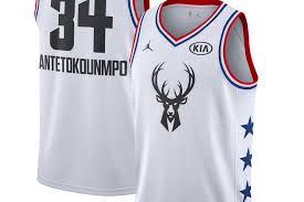 This game was the first since 2000 to be held in the same year as the summer olympic games. Les Maillots Officiels Du All Star Game 2019 Devoiles Le Petit Lisere Bleu Blanc Rouge Est Valide