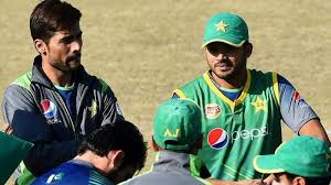 Record breaker.vitae sports/sporting agents star jacques snyman wrote his name into south african record books today with a brilliant 109 off 78 balls for kni.ghts against warriors. Azhar Ali Pakistan Cricketer Age Wife 300 Records Controversy Run Out