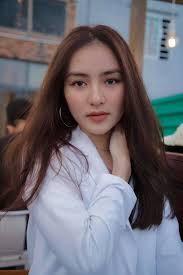 Nữ sinh Tiền Giang “gây bão tranh cãi” vì quá xinh đẹp, được dự đoán làm  hoa hậu