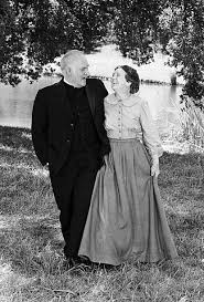 prairie the preacher takes a wife episode 6 aired 10 22 79 pictured dabbs greer as reverened rober little house black and white pictures laura ingalls wilder