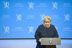 Statsminister erna solberg inviterer til pressekonferanse om koronasituasjonen onsdag 12. Iekis7ps89dktm