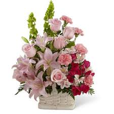 Pin By Elisa Estrada Coliano On On Flower Arrangement Funeral Flower Arrangements Basket Flower Arrangements Flower Arrangements