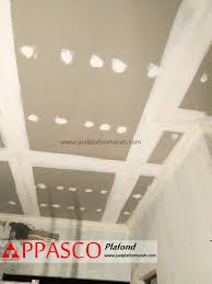 Keseluruhan ruangan dengan gaya oriental ini pada akhirnya terlihat unik dan istimewa berkat plafon minimalis kayu ini. Kenali Nama Plafon Rumah Berdasarkan Desain Dan Tampilannya Jasa Pasang Plafon Rumah