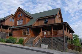 Pigeon forge is the perfect destination for vacationers on a budget, and with american patriot getaway's value cabins in pigeon forge, you can now save on your next pigeon forge vacation. Peace Of Heaven Bear Creek Crossing Cabin 329 Luxury 4 Bedroom Family Smoky Mountain Cabin