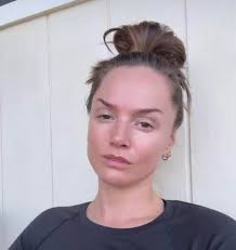 Good morning ladies have a great day