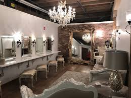 A Wedding Venue Where The Bridal And Bridesmaids Dressing Place Will Wow You Brides Are Just Wowed Bridal Suite Room Bridal Dressing Room Bride Dressing Room