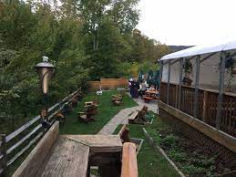 Long Trail Brewing Vermont Most Amazing Brewery On The Most Beautiful Piece Of Property Craftbeer Longtrail Vermont Long Trail Vermont Brewery