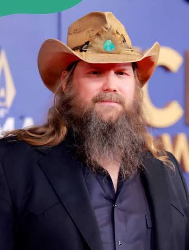 30 Hit songs Chris Stapleton wrote that were recorded by other artists. The  American singer-songwriter started his songwriting career in 1996 after  moving to Nashville to study at Vanderbilt University. Chris Stapleton