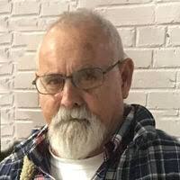 Robert Caples's Instagram, Twitter & Facebook