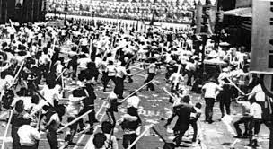 A 50 años de la masacre del 10 de junio de 1971, conocida como el halconazo, un grupo de manifestantes encabezados por integrantes del en ese marco se realizó un mitin, donde recordaron a los caídos del 68 y 71, donde la nacha una de las integrantes del movimiento del 68 denunció. Hoy Se Cumplen 48 Anos De La Matanza Del Jueves De Corpus O Halconazo Economiahoy Mx