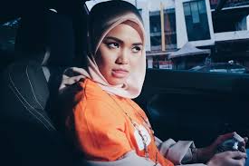 Limaletop ain edruce & elfira loy dah move on? Ahmad Ezzrin Loy On Twitter Sejam Je Lagi