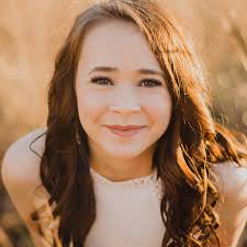 Lydia Conroy's Instagram, Twitter & Facebook