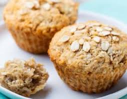 Recette Muffins Complets Pour Le Petit Dejeuner En Video Recette Recette Muffin Gateau Petit Dejeuner Biscuit Petit Dejeuner
