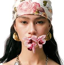 Sao nam gạo cội Liam Neeson lột xác ngoạn mục trong phim mới