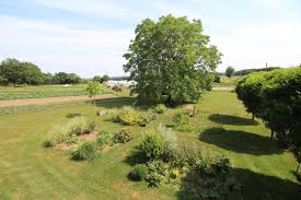 Gite Et Chambre D Hotes Les Jardins D Helene 87g4033 Gite De France Jardins Gite